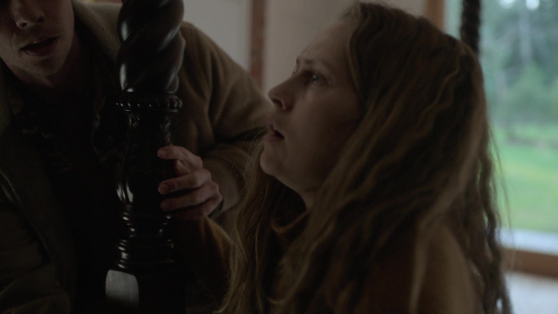 adoringteresap_theclearing_1x08_caps_0807.jpg