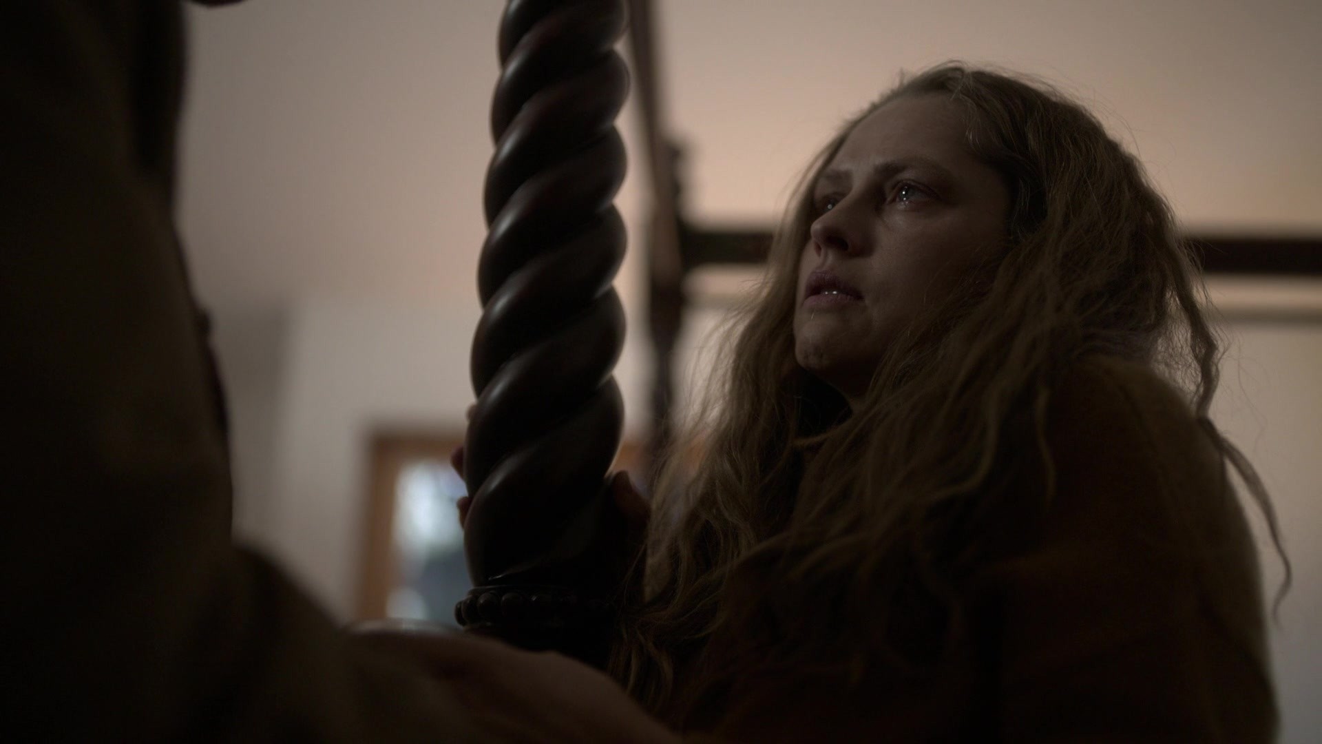 adoringteresap_theclearing_1x08_caps_0812.jpg