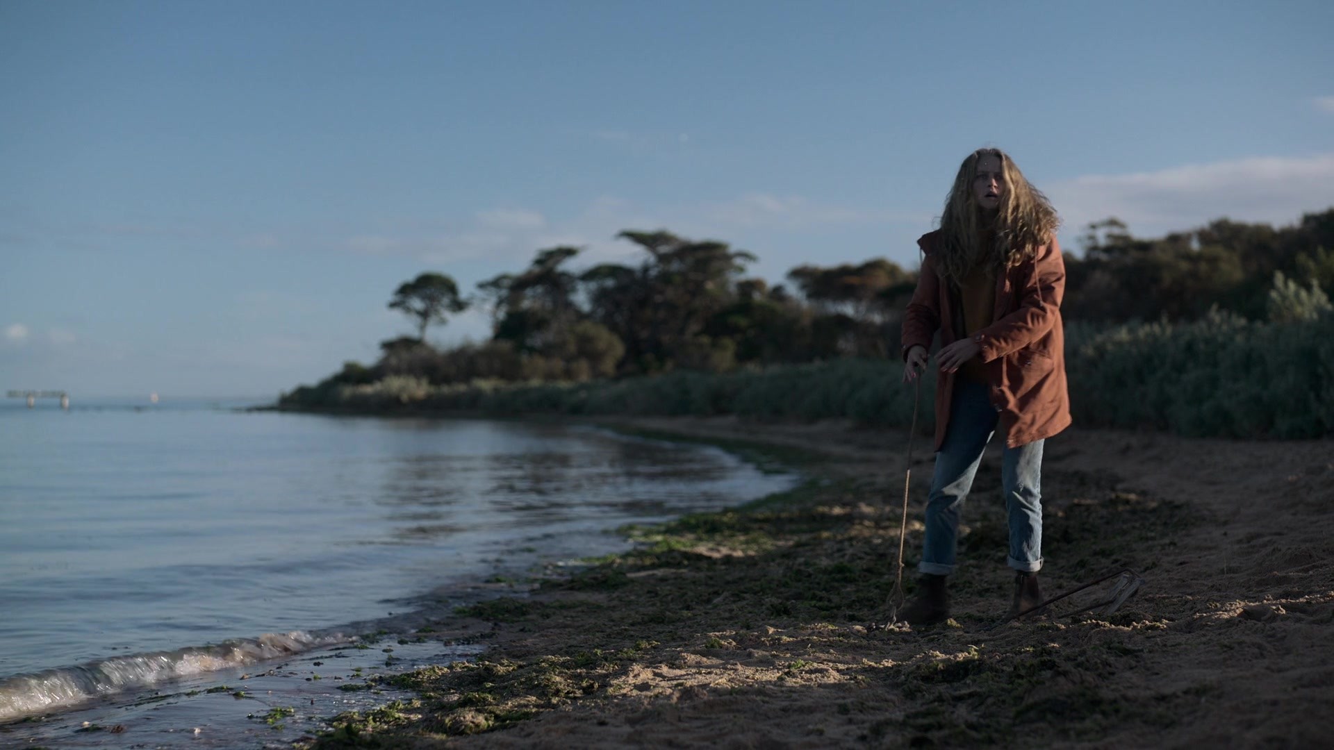 adoringteresap_theclearing_1x08_caps_0919.jpg