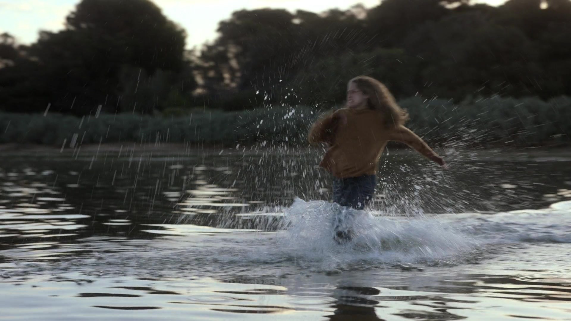 adoringteresap_theclearing_1x08_caps_0926.jpg
