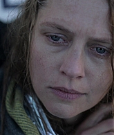 Filename=adoringteresap_theclearing_1x08_caps_1001.jpg
Filesize=175KiB
Dimensions=1920x1080
Date added=May 12, 2026 adoringteresap_theclearing_1x08_caps_1001.jpg