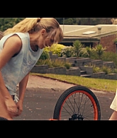 adoringteresap_thefamilynextdoor_1x01_0247.jpg