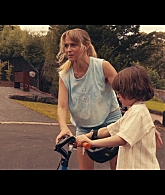 adoringteresap_thefamilynextdoor_1x01_0252.jpg