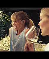 adoringteresap_thefamilynextdoor_1x01_0300.jpg