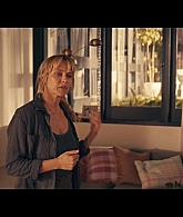 adoringteresap_thefamilynextdoor_1x01_0449.jpg