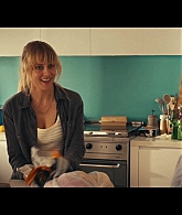 adoringteresap_thefamilynextdoor_1x03_0336.jpg