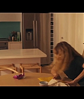 adoringteresap_thefamilynextdoor_1x04_0431.jpg
