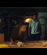 adoringteresap_thefamilynextdoor_1x04_0526.jpg