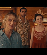adoringteresap_thefamilynextdoor_1x05_0385.jpg