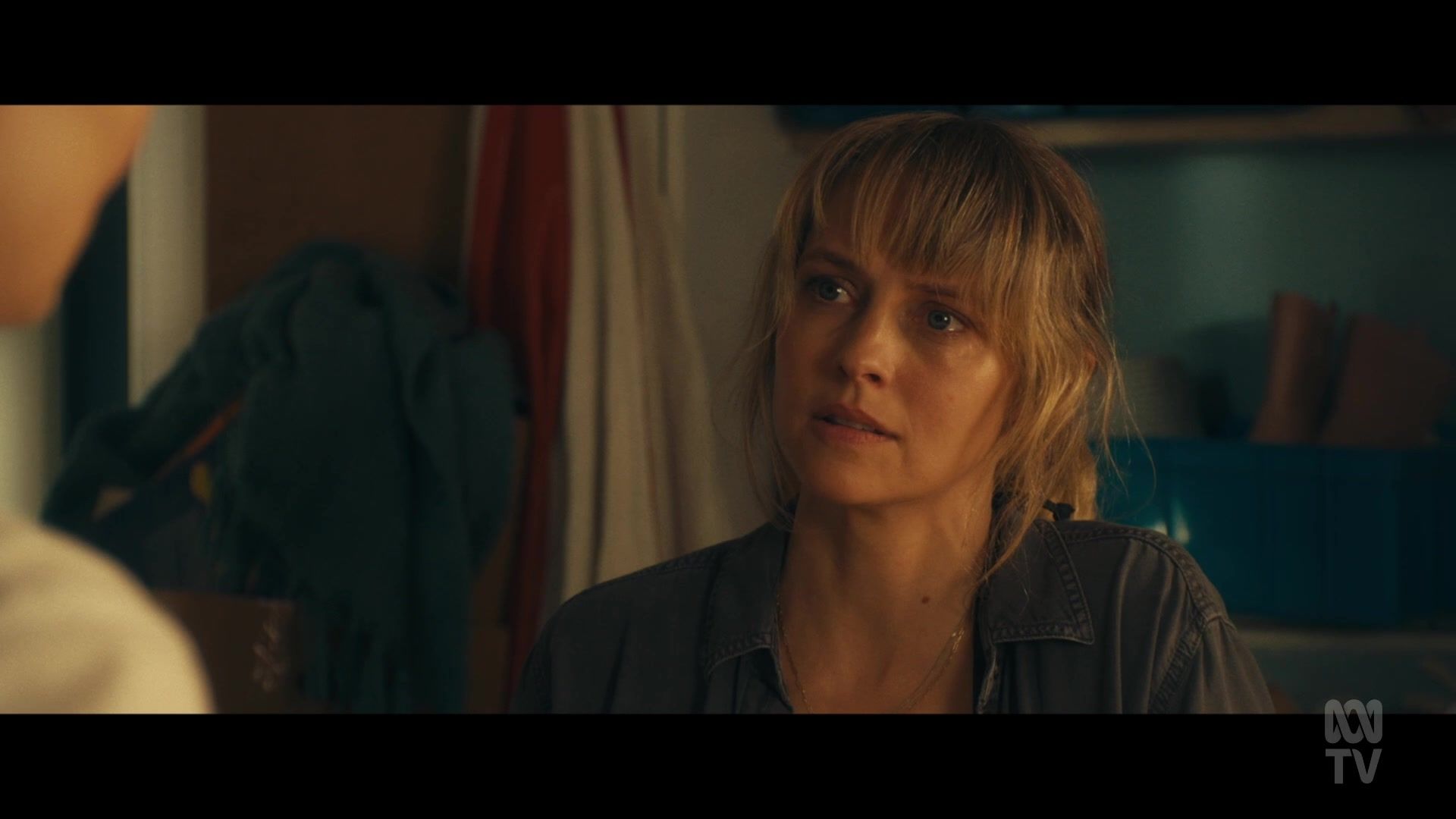 adoringteresap_thefamilynextdoor_1x06_caps_0302.jpg adoringteresap_thefamilynextdoor_1x06_caps_0302.jpg