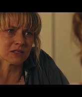 adoringteresap_thefamilynextdoor_1x06_caps_0171.jpg