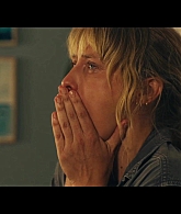 adoringteresap_thefamilynextdoor_1x06_caps_0182.jpg