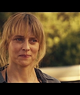 adoringteresap_thefamilynextdoor_1x06_caps_0251.jpg