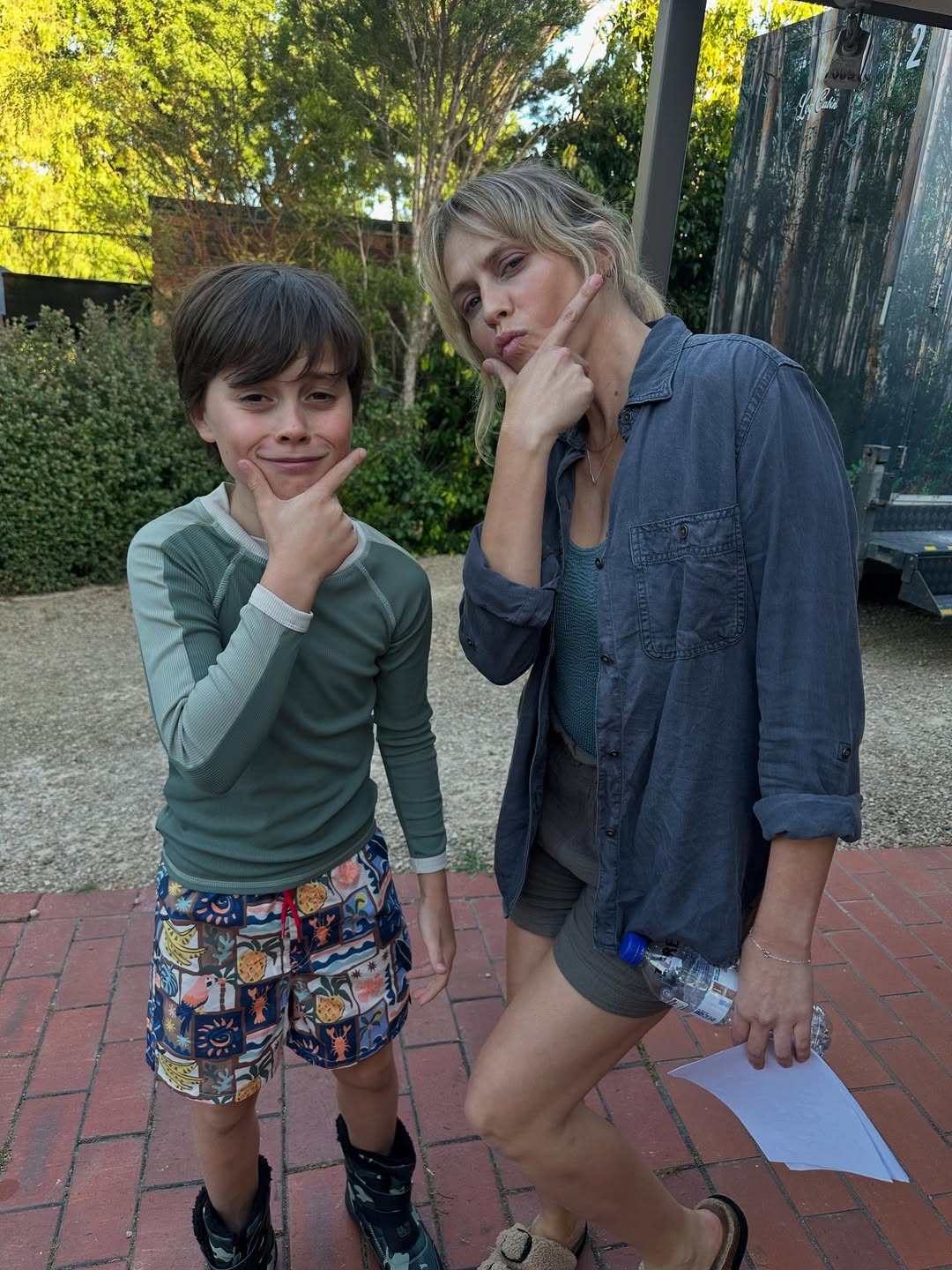 adoringteresap_thefamilynextdoor_bts_22.jpg