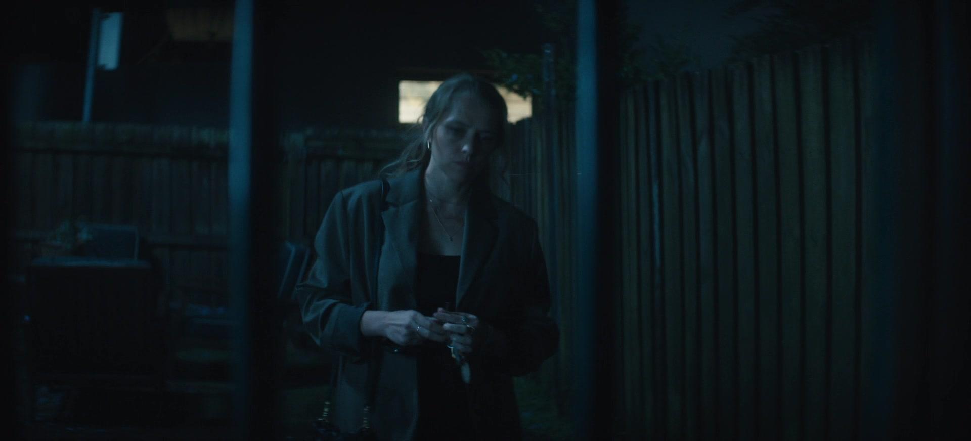 The_Last_Anniversary_S01E01_1080p_2197.jpg The_Last_Anniversary_S01E01_1080p_2197.jpg