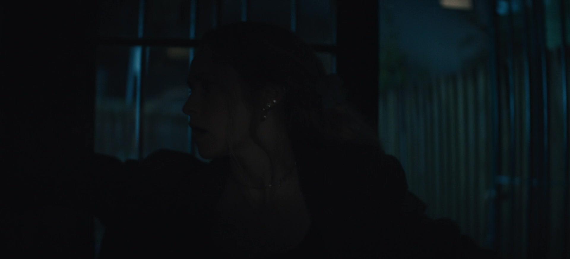 The_Last_Anniversary_S01E01_1080p_2211.jpg The_Last_Anniversary_S01E01_1080p_2211.jpg