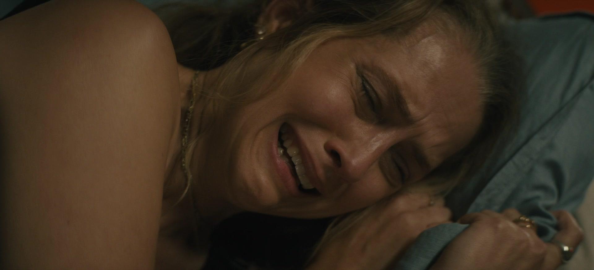 The_Last_Anniversary_S01E01_1080p_2389.jpg The_Last_Anniversary_S01E01_1080p_2389.jpg