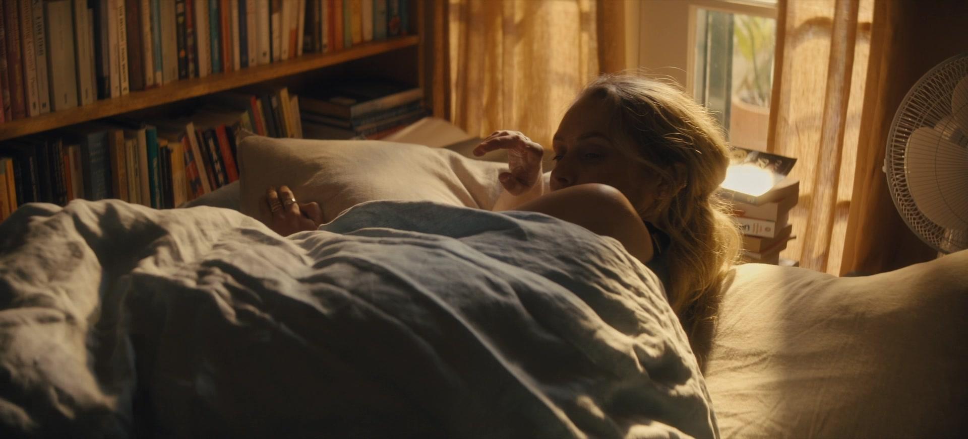 The_Last_Anniversary_S01E01_1080p_2625.jpg The_Last_Anniversary_S01E01_1080p_2625.jpg