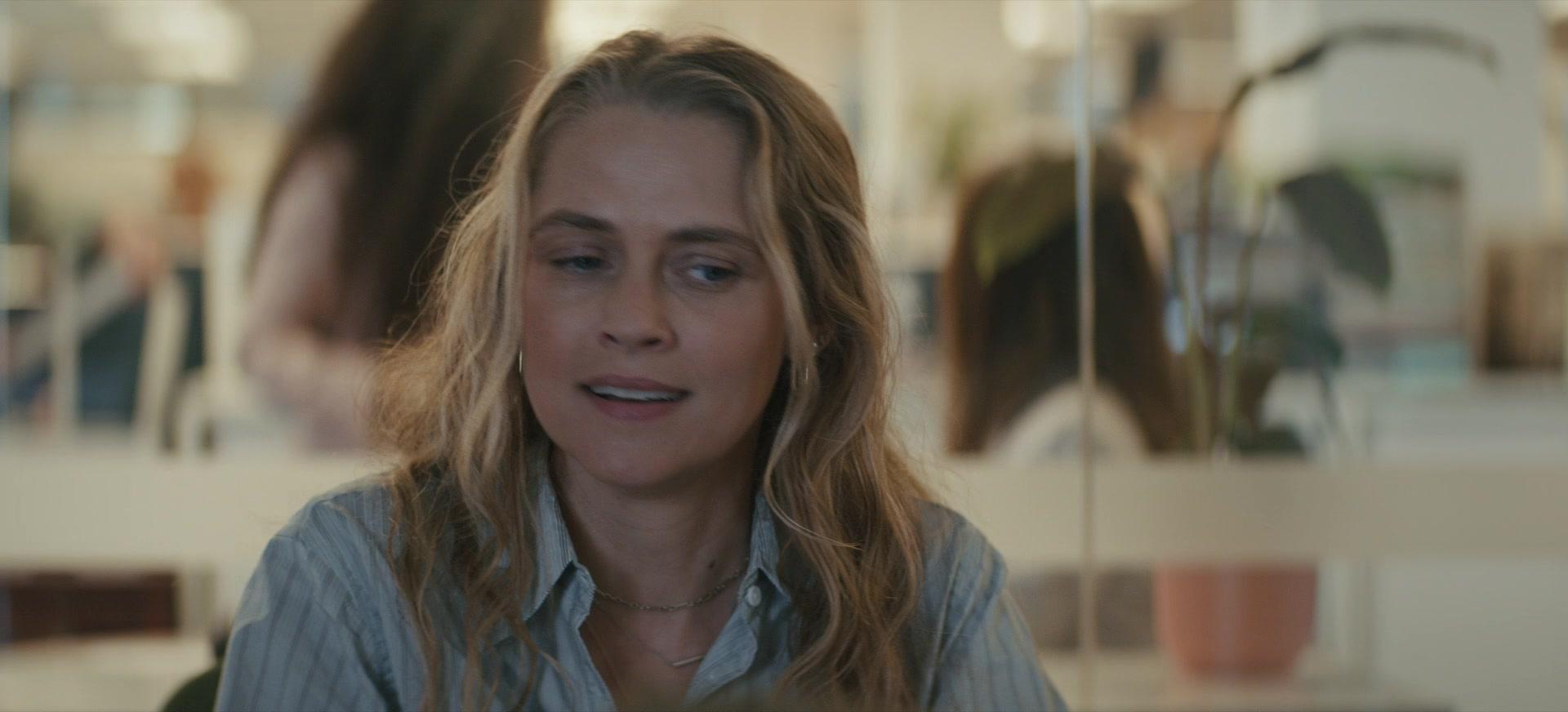 The_Last_Anniversary_S01E01_1080p_2787.jpg