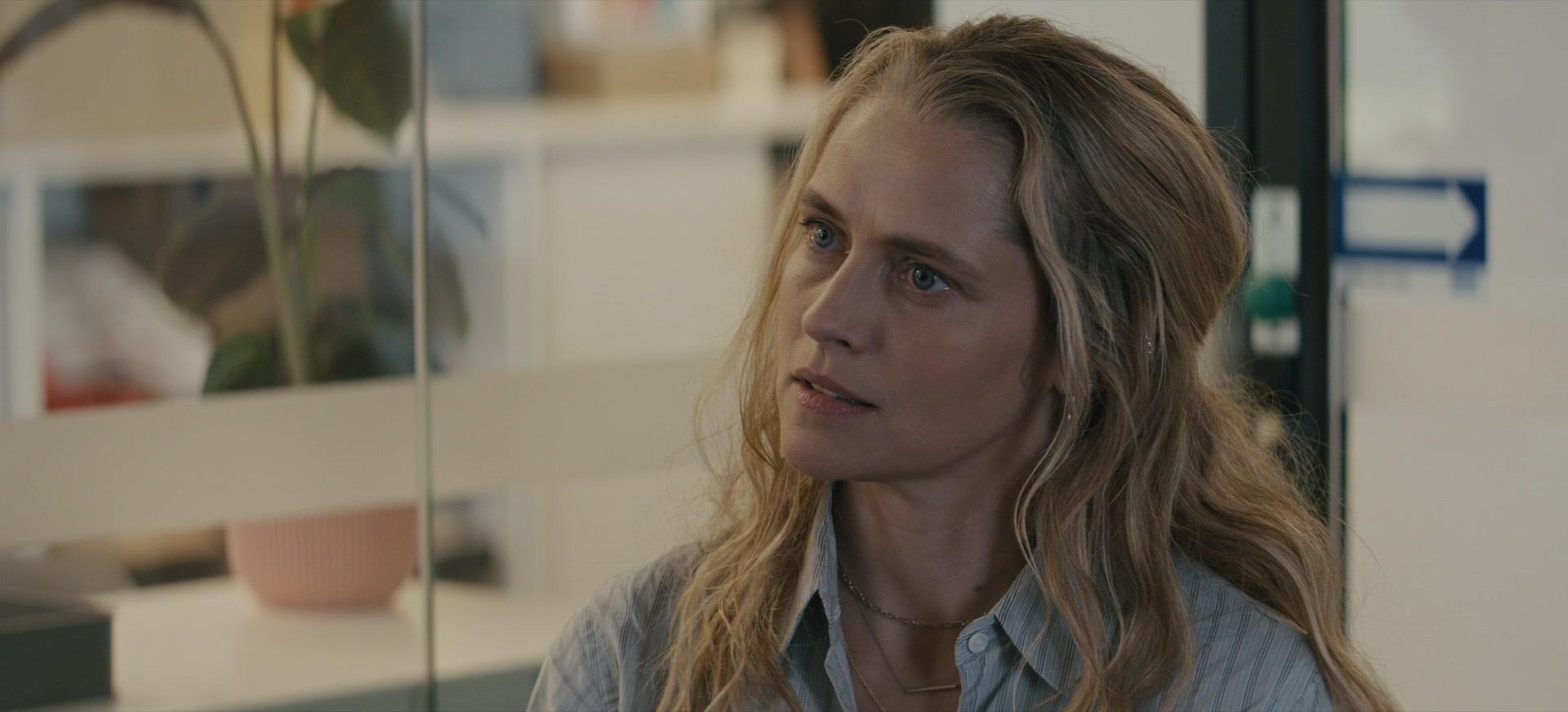 The_Last_Anniversary_S01E01_1080p_2825.jpg