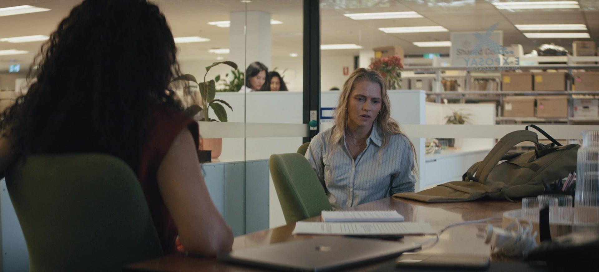 The_Last_Anniversary_S01E01_1080p_2861.jpg