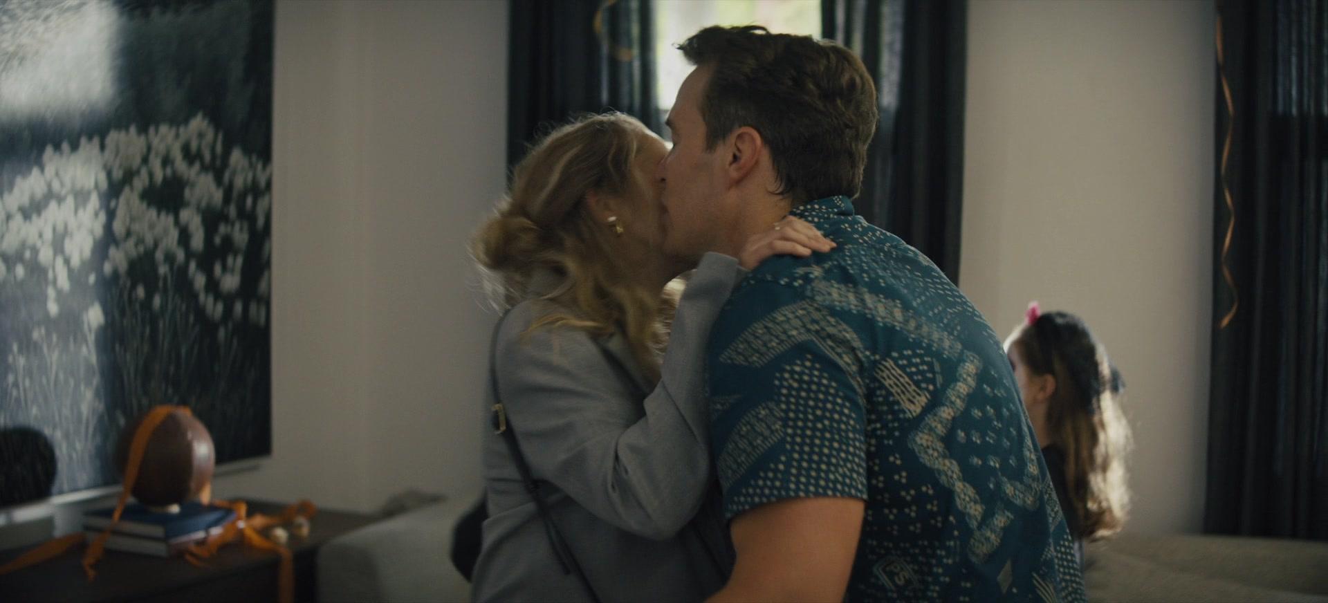 The_Last_Anniversary_S01E01_1080p_4717.jpg