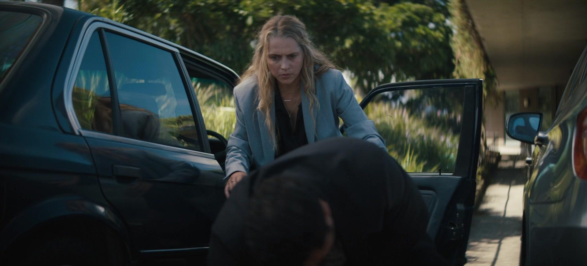The_Last_Anniversary_S01E01_1080p_4911.jpg