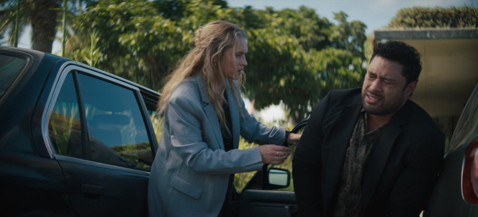 The_Last_Anniversary_S01E01_1080p_4917.jpg The_Last_Anniversary_S01E01_1080p_4917.jpg