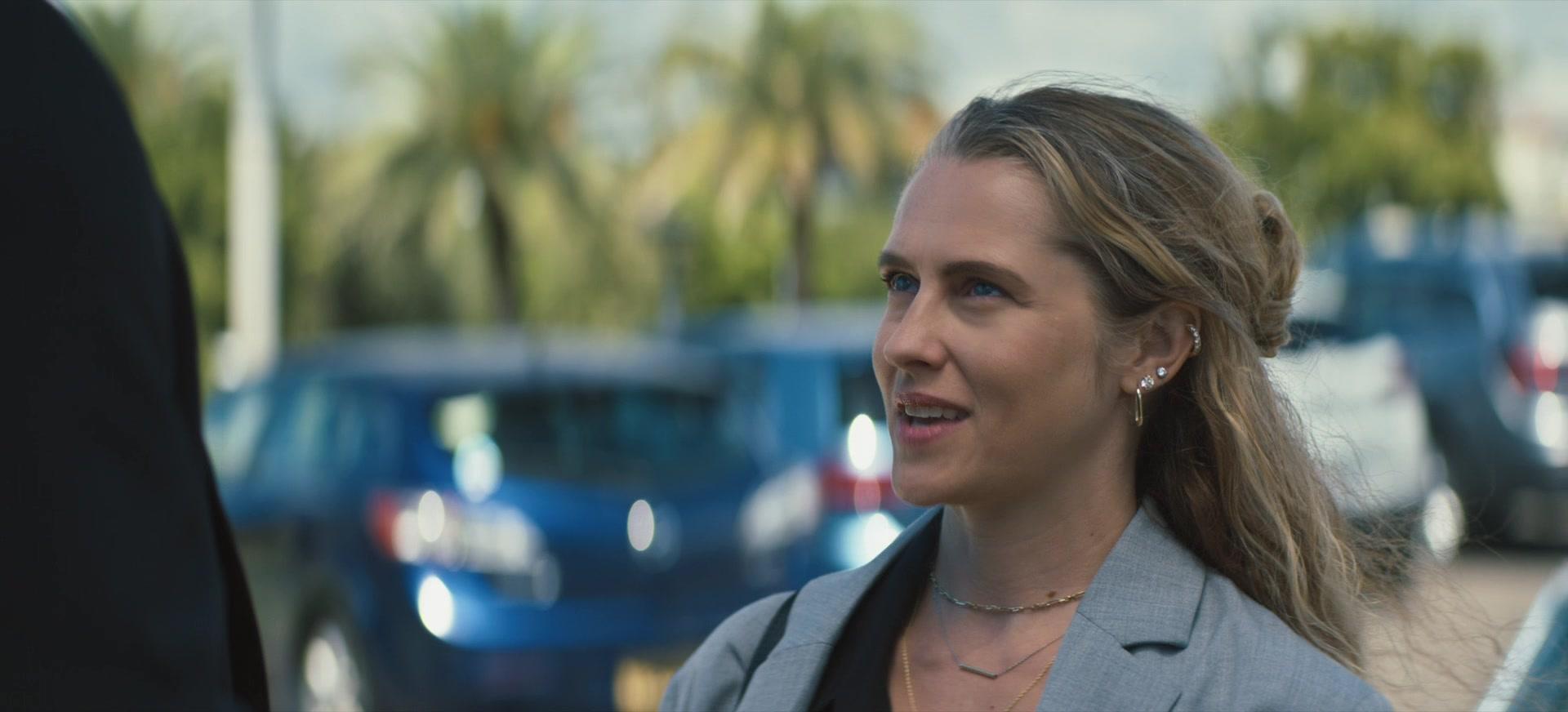 The_Last_Anniversary_S01E01_1080p_5586.jpg
