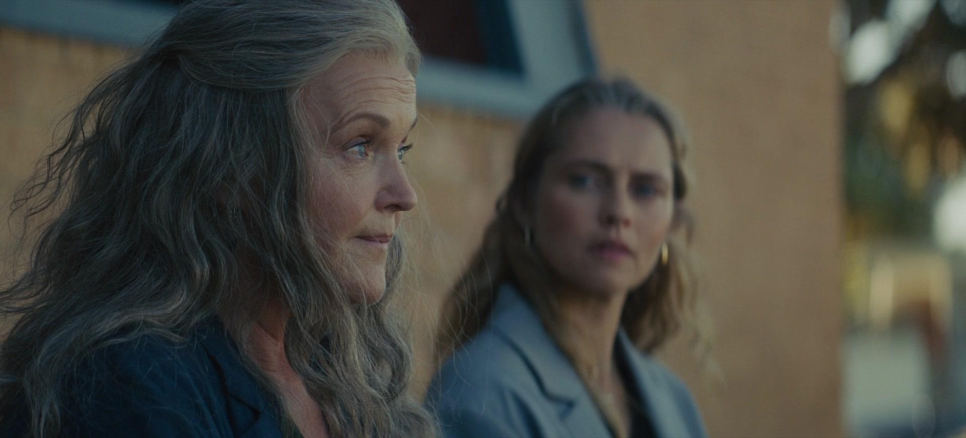The_Last_Anniversary_S01E01_1080p_5813.jpg