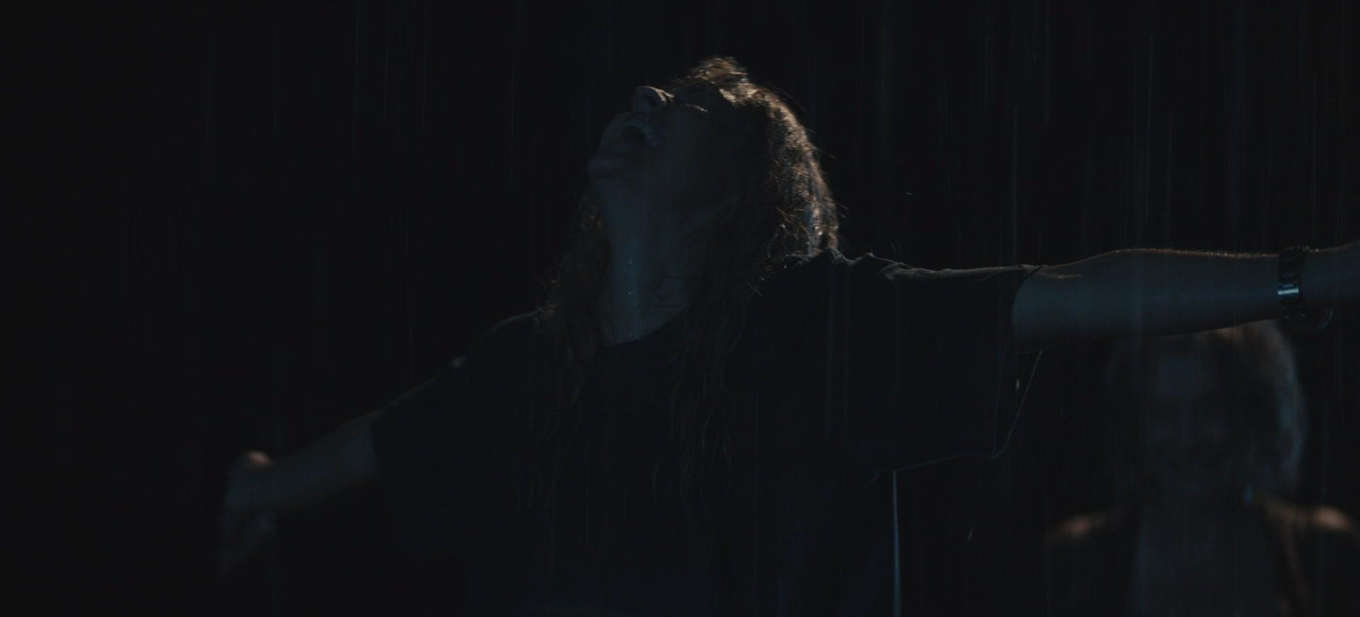 The_Last_Anniversary_S01E01_1080p_6406.jpg