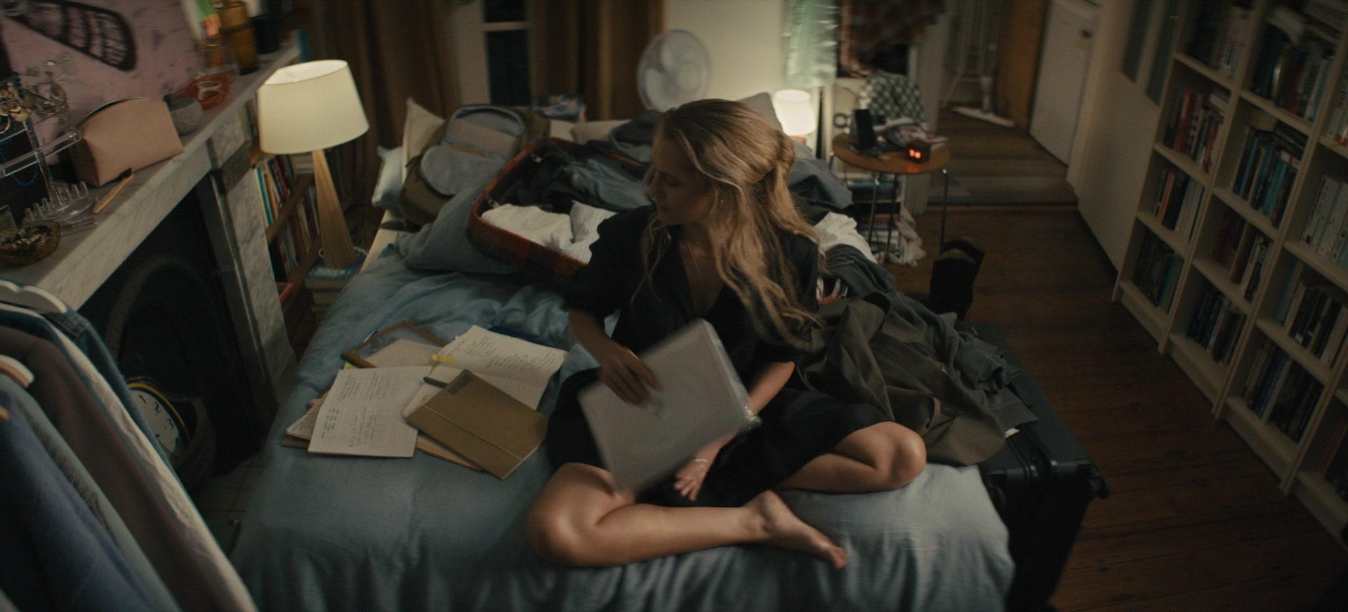 The_Last_Anniversary_S01E01_1080p_6665.jpg The_Last_Anniversary_S01E01_1080p_6665.jpg