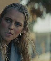 The_Last_Anniversary_S01E01_1080p_5938.jpg
