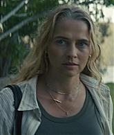 The_Last_Anniversary_S01E01_1080p_6777.jpg