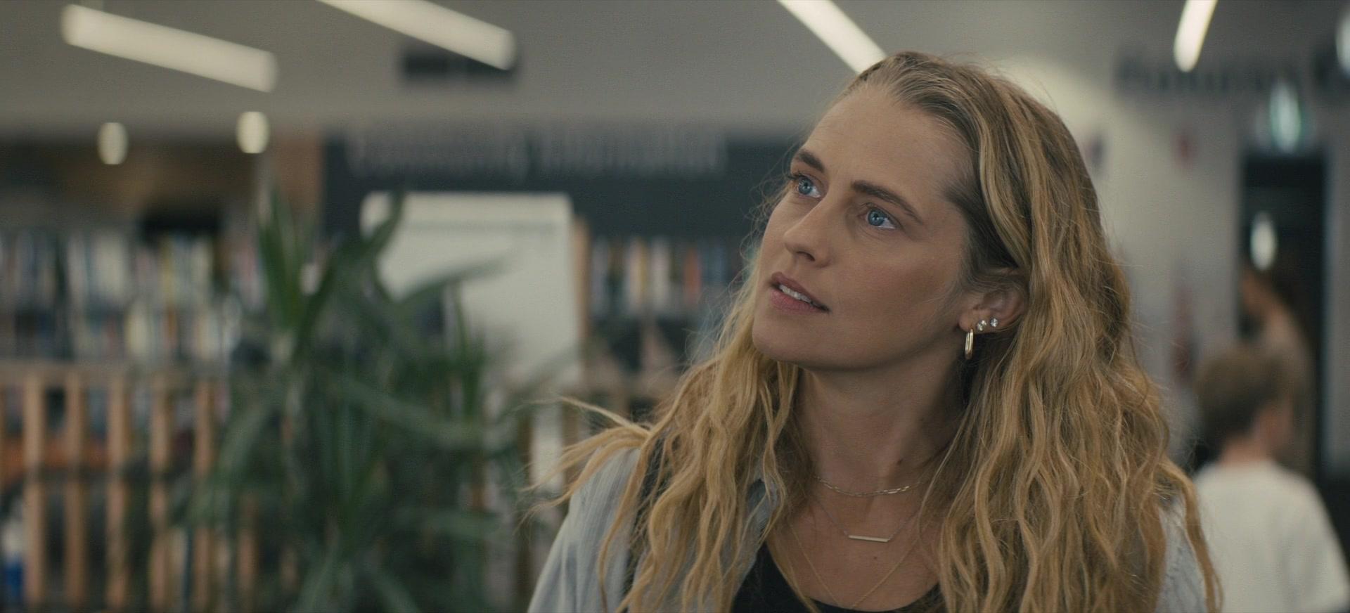 The_Last_Anniversary_2025_S01E02_1080p_ATP_002822.jpg The_Last_Anniversary_2025_S01E02_1080p_ATP_002822.jpg