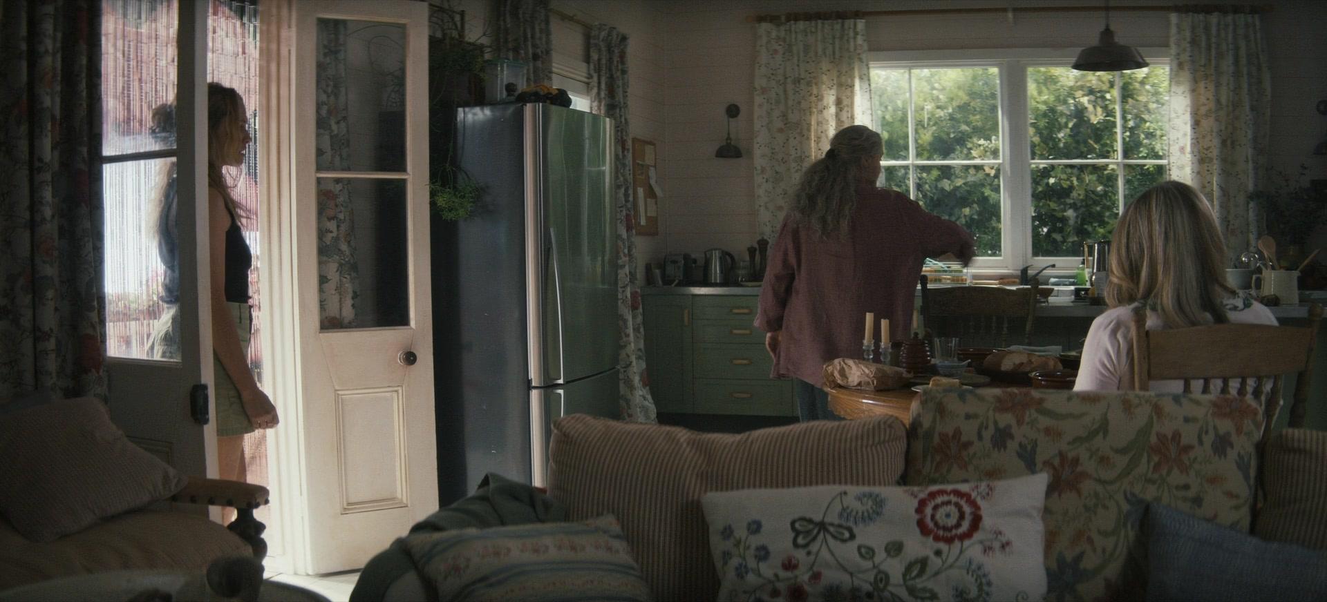 The_Last_Anniversary_2025_S01E03_ATP_002982.jpg