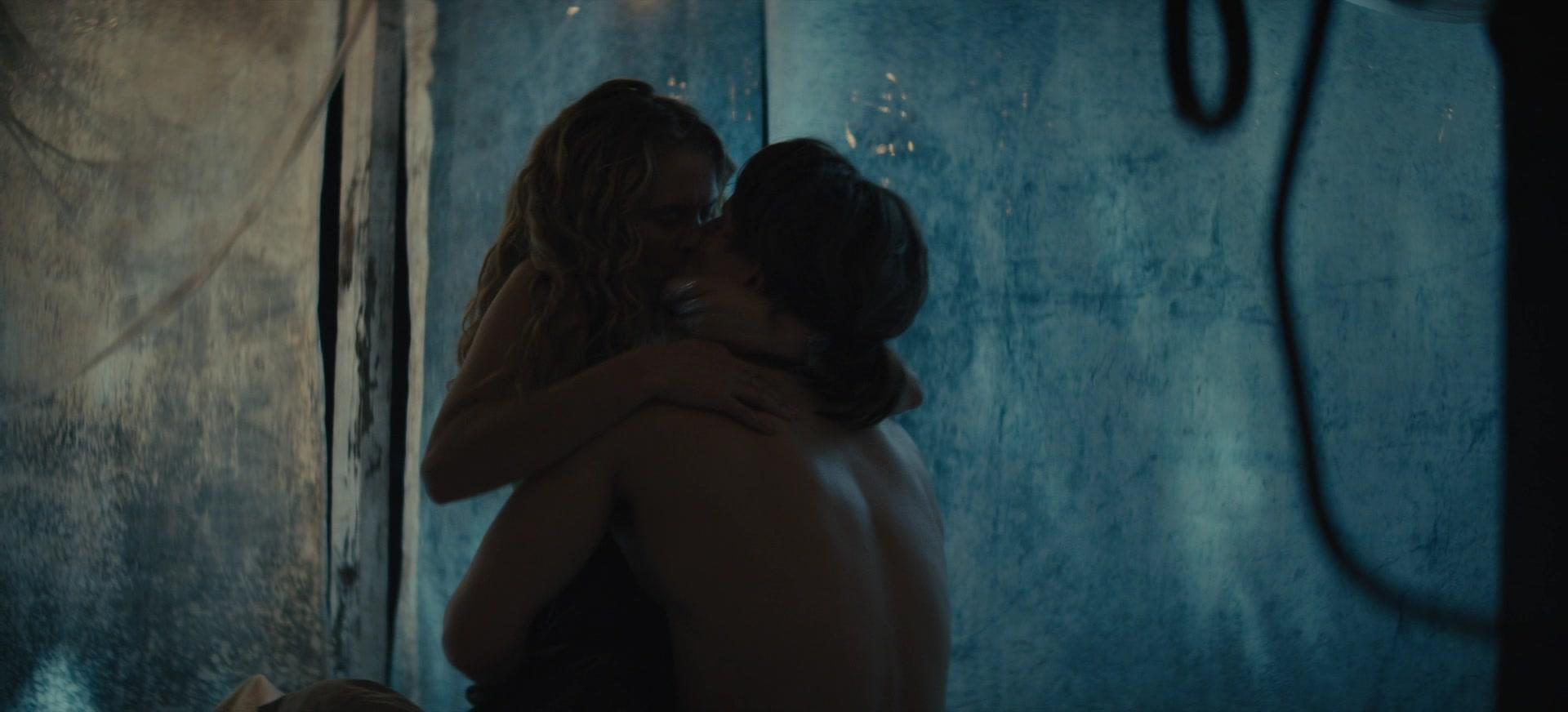 The_Last_Anniversary_2025_S01E03_ATP_003938.jpg The_Last_Anniversary_2025_S01E03_ATP_003938.jpg