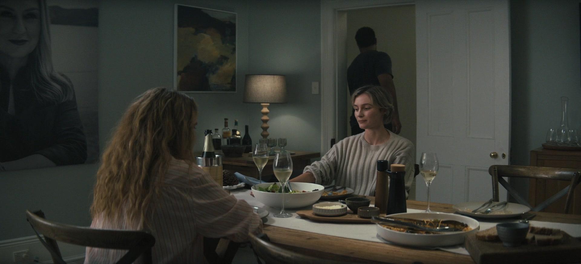 The_Last_Anniversary_2025_S01E03_ATP_006109.jpg The_Last_Anniversary_2025_S01E03_ATP_006109.jpg