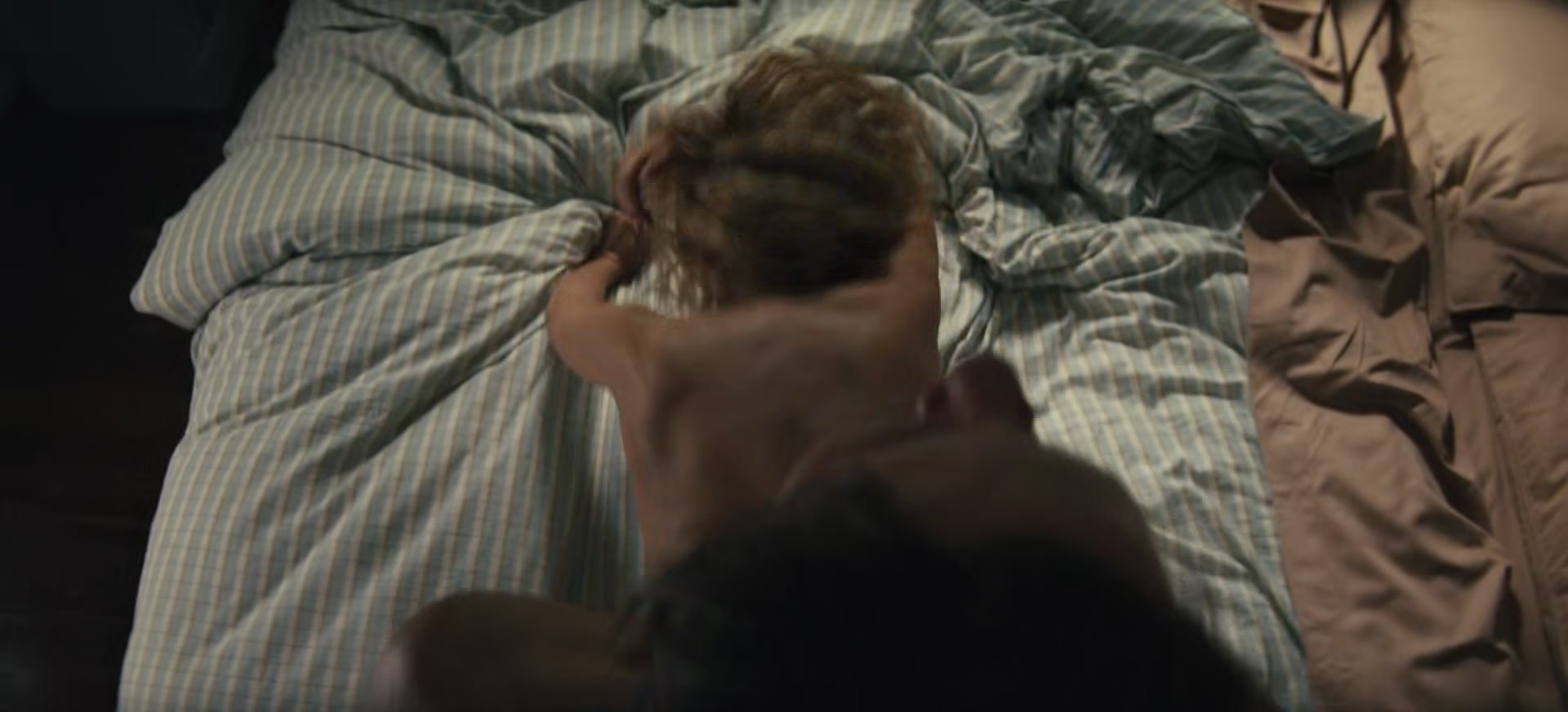 adoringteresap_thelastanniversary_1x04_caps_0187.jpg adoringteresap_thelastanniversary_1x04_caps_0187.jpg