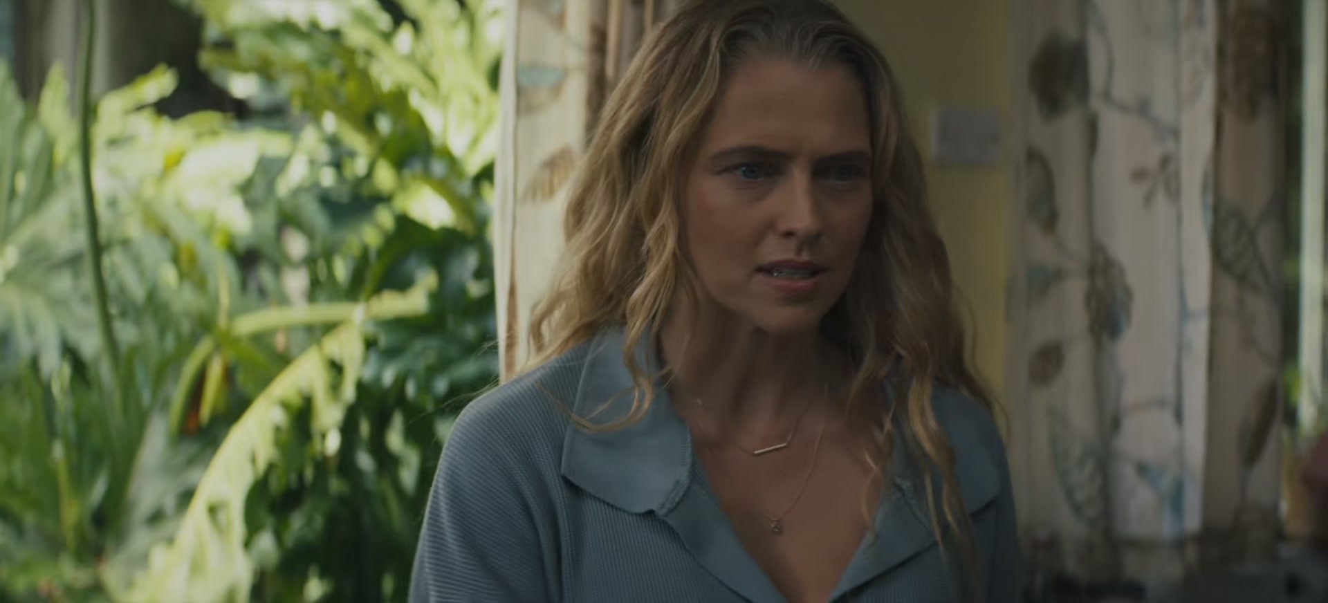 adoringteresap_thelastanniversary_1x04_caps_0357.jpg