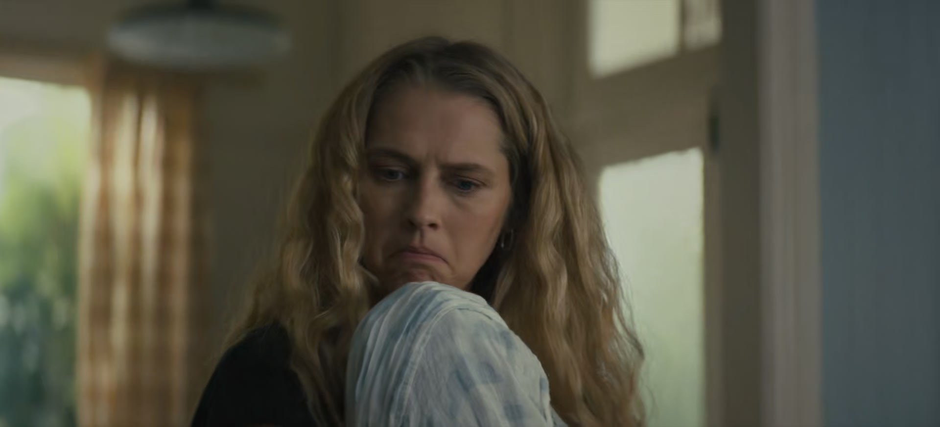 adoringteresap_thelastanniversary_1x04_caps_0674.jpg