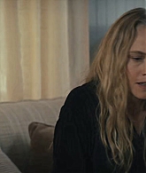 adoringteresap_thelastanniversary_1x04_caps_0021.jpg