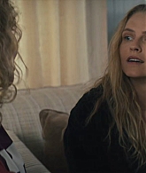 adoringteresap_thelastanniversary_1x04_caps_0037.jpg