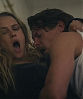adoringteresap_thelastanniversary_1x04_caps_0319.jpg