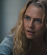 adoringteresap_thelastanniversary_1x04_caps_0407.jpg