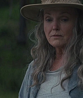 adoringteresap_thelastanniversary_1x04_caps_0527.jpg