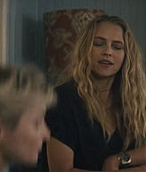 adoringteresap_thelastanniversary_1x04_caps_0547.jpg