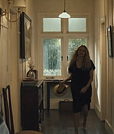 adoringteresap_thelastanniversary_1x04_caps_0617.jpg