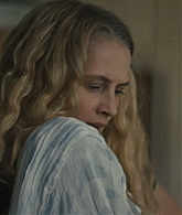 adoringteresap_thelastanniversary_1x04_caps_0679.jpg