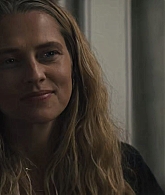 adoringteresap_thelastanniversary_1x04_caps_0806.jpg